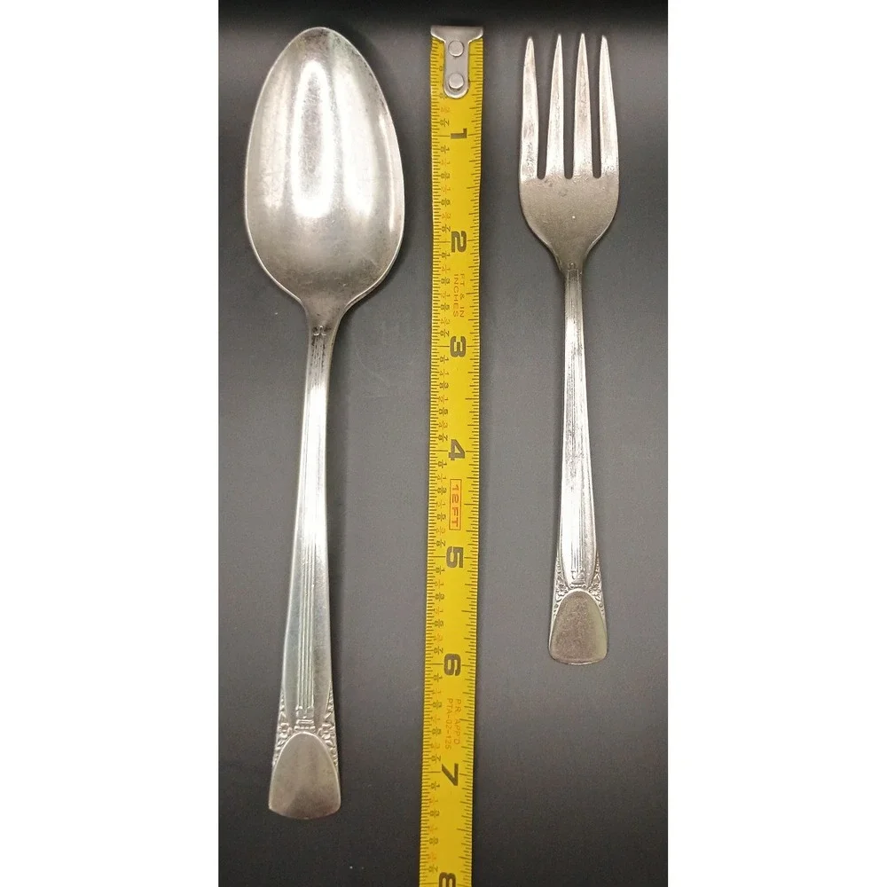 Bouquet-Embassy (Silverplate, 1939) by International Silver - 2 pieces